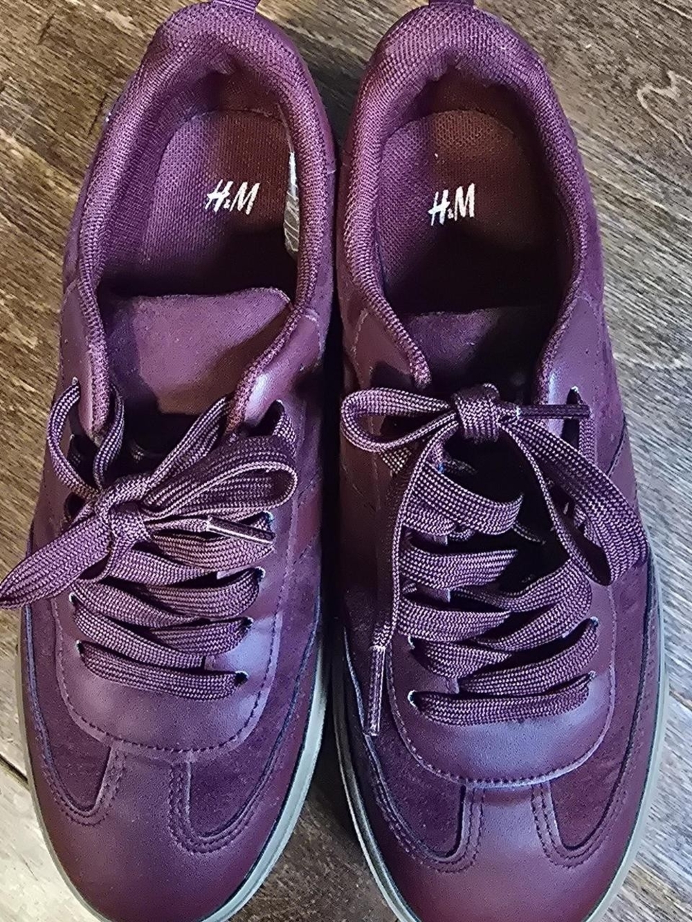 H&M Men's Burgundy Lace-Up Sneakers